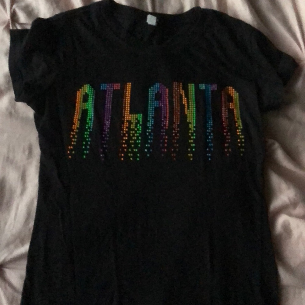 atl black tee